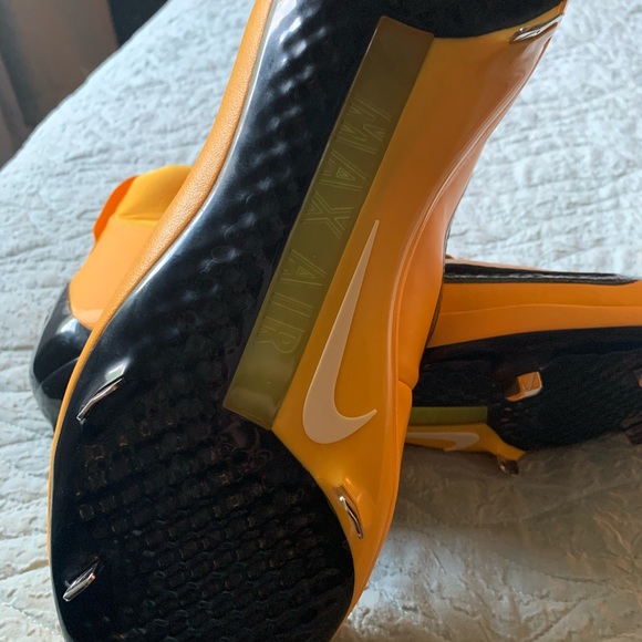 NWOT Nike Air Huarache Size 16 Baseball Cleats - Picture 4 of 4